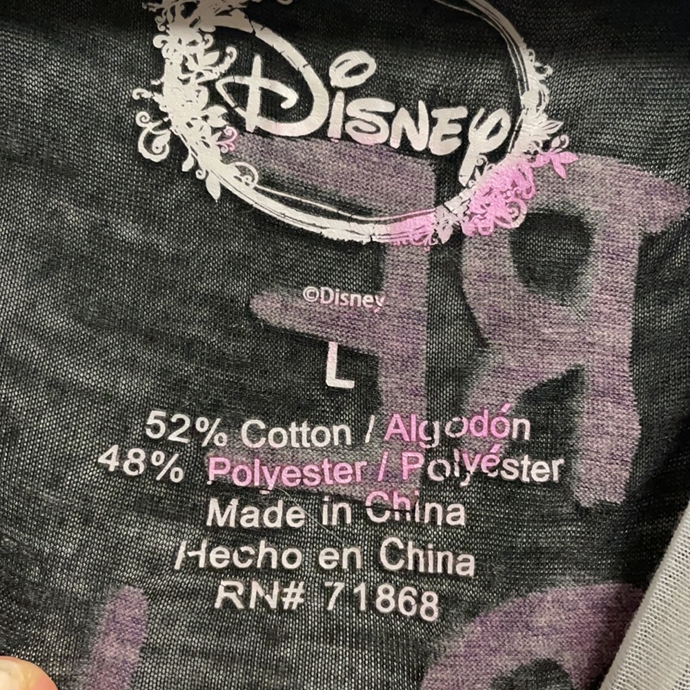 Disney Cheshire Graphic Tee 🐈 - Picture 4 of 5